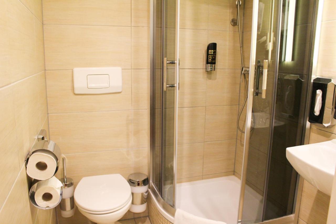Private Comfort Stephansplatz - Self Check In Виена Екстериор снимка