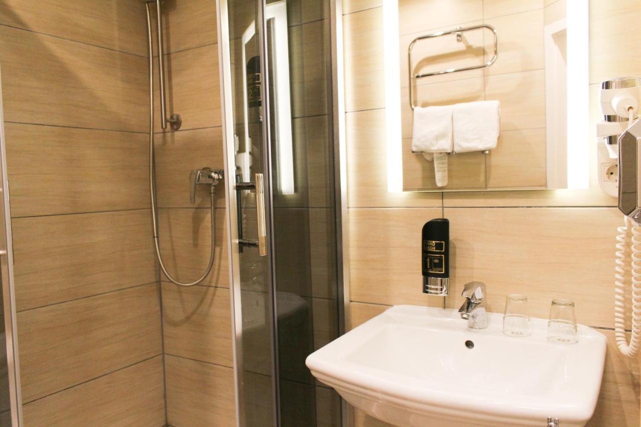 Private Comfort Stephansplatz - Self Check In Виена Екстериор снимка