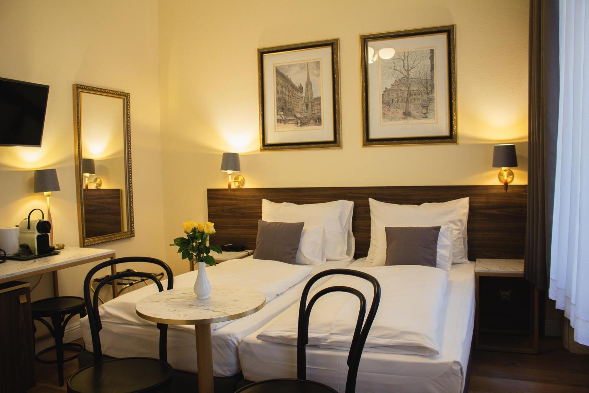 Private Comfort Stephansplatz - Self Check In Виена Екстериор снимка