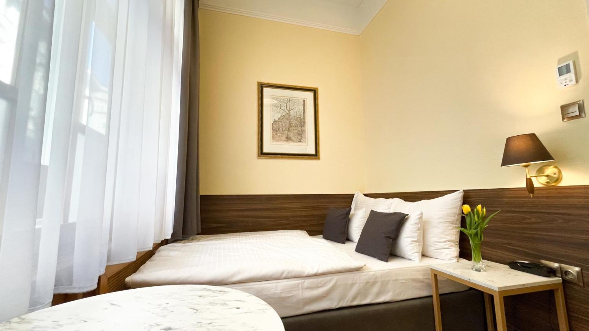 Private Comfort Stephansplatz - Self Check In Виена Екстериор снимка