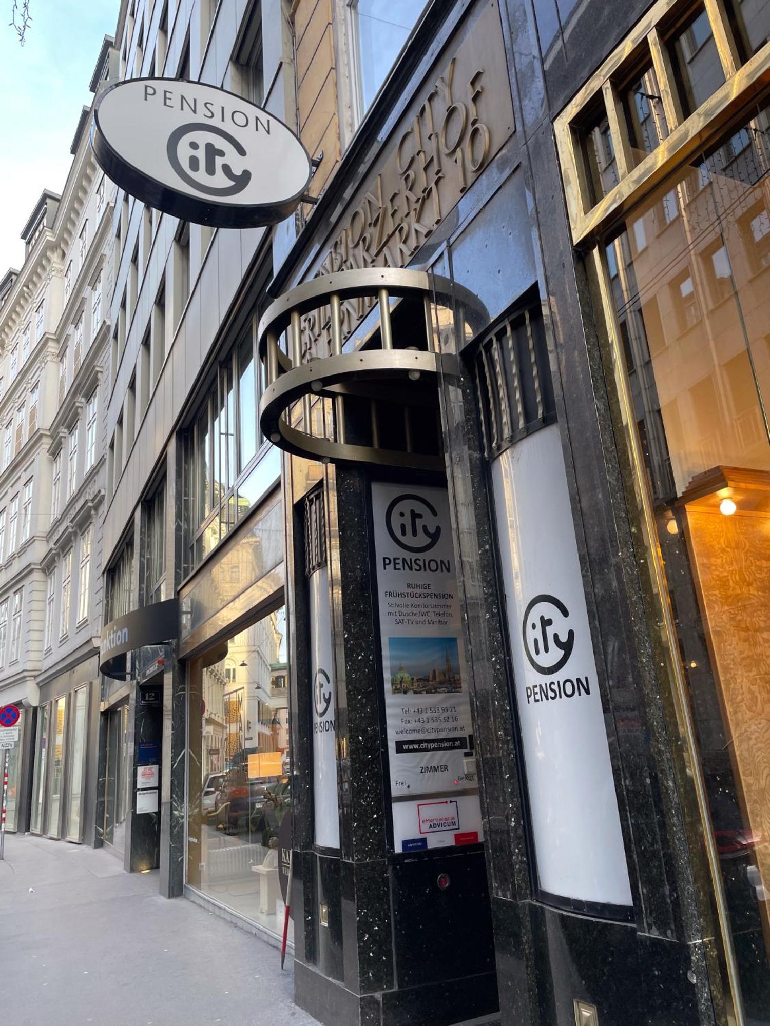 Private Comfort Stephansplatz - Self Check In Виена Екстериор снимка